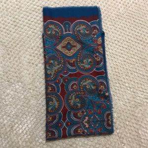 Lovely ladies scarf